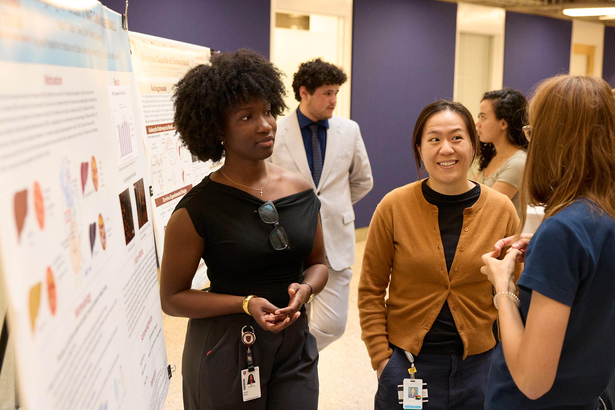 Sway Chen (Garrett Lab), center, at the summer internship presentation 2024