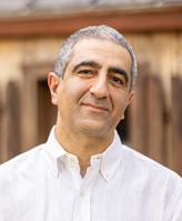 A faculty portrait of Goodarz Danaei