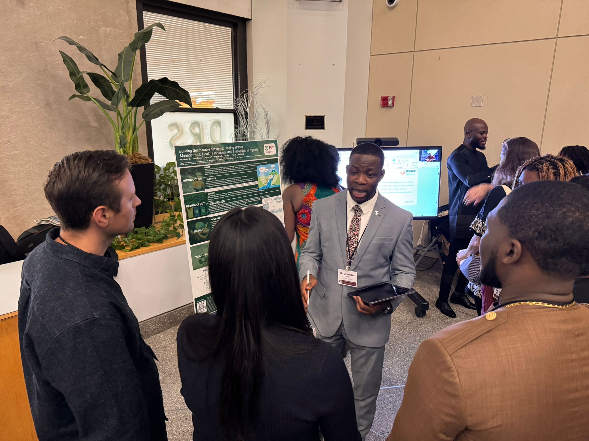 Dr. Olaniran Olabiyi presenting a poster at the 2025 Africa Health Conference