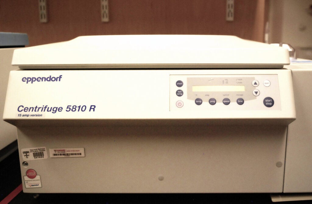 Lab equipment: Centrifuge