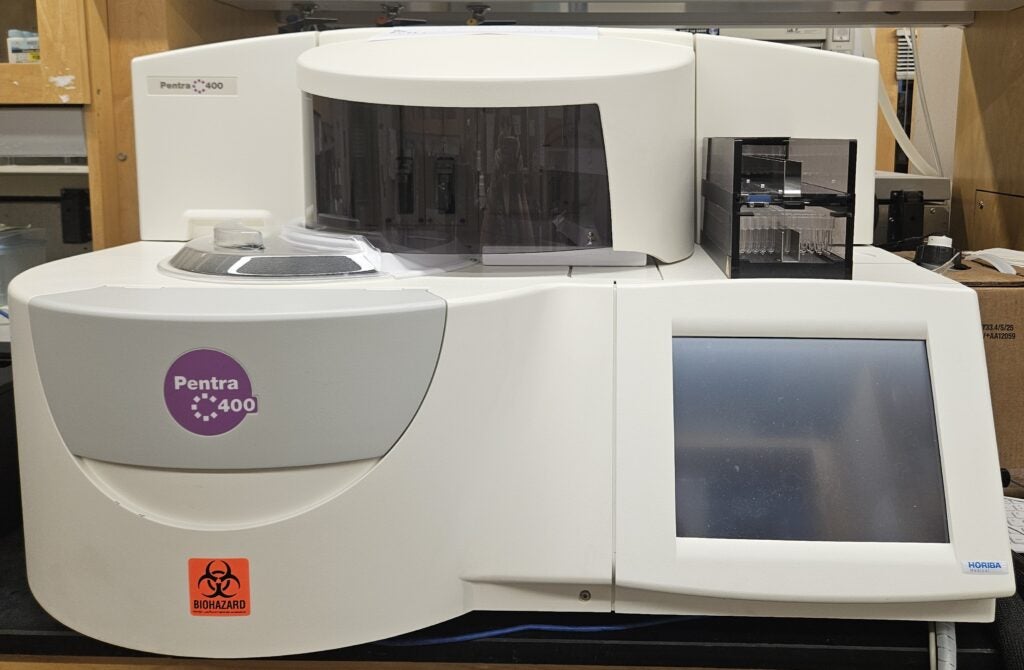 Lab equipment: HORIBA Pentra C400 Clinical Chemistry Analyzer