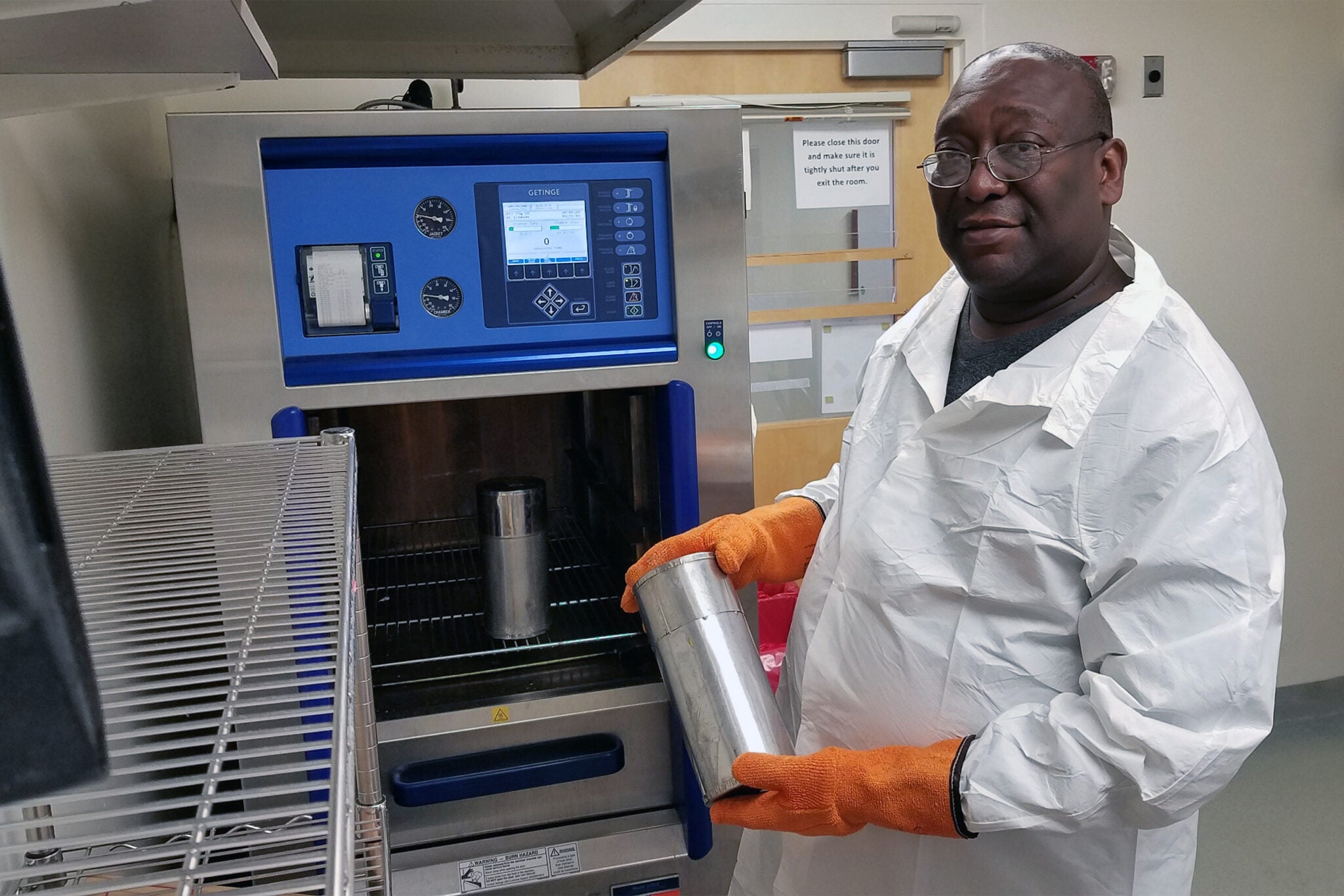 IID Labs and Facilities | Department of Immunology and Infectious ...