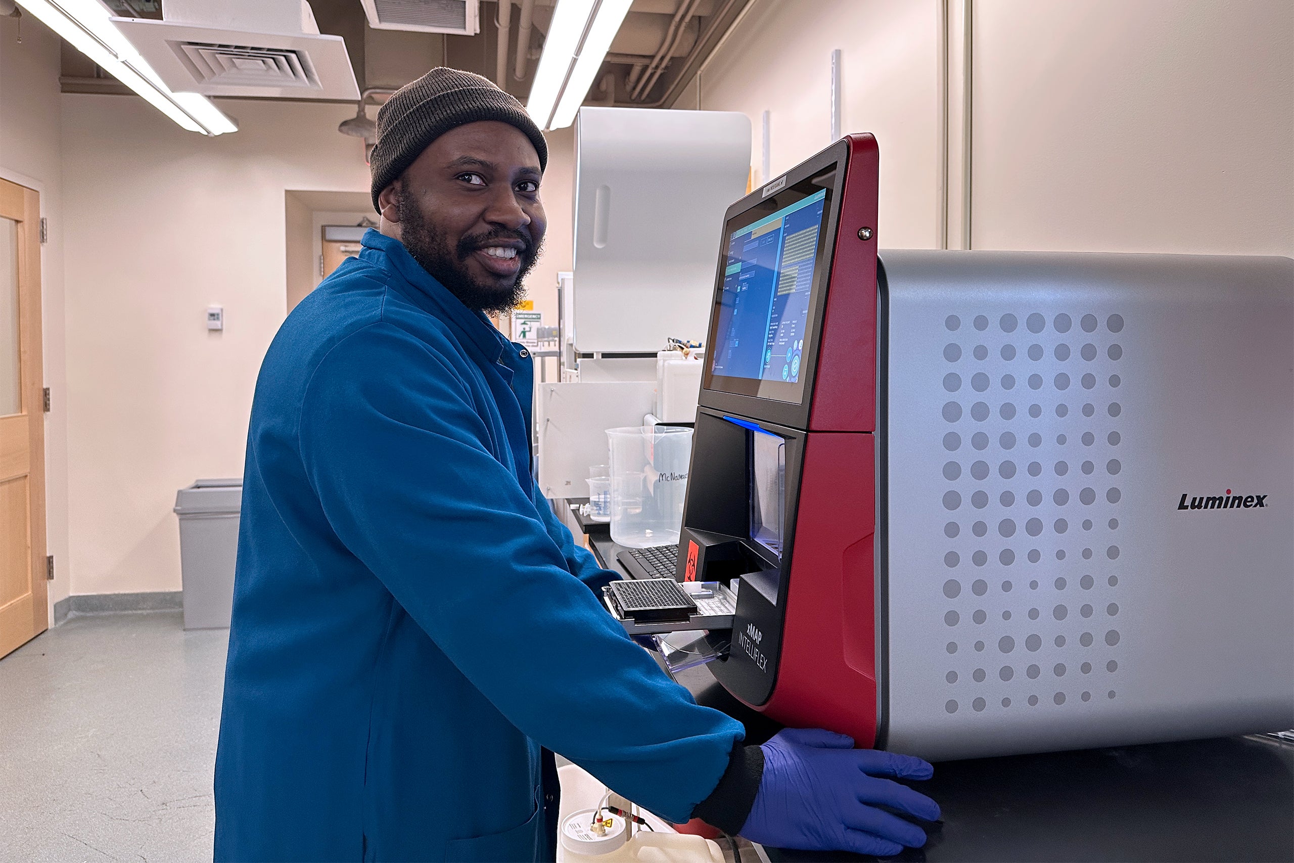 McNamara Lab, Ross Blanc