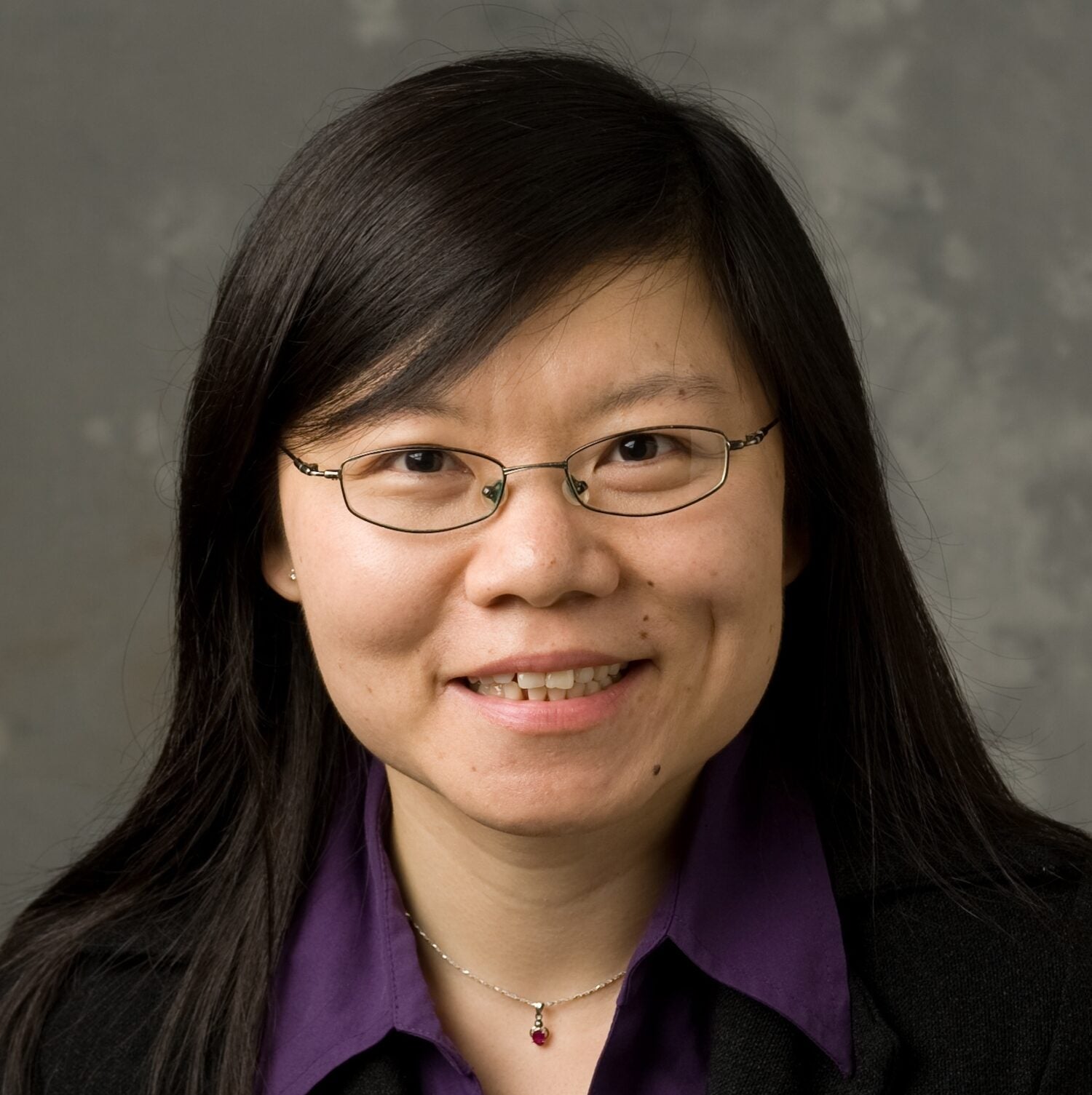 Linda Huiling Nie.