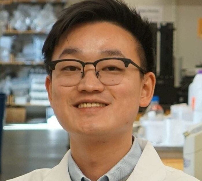 Dr. Zhe Cao