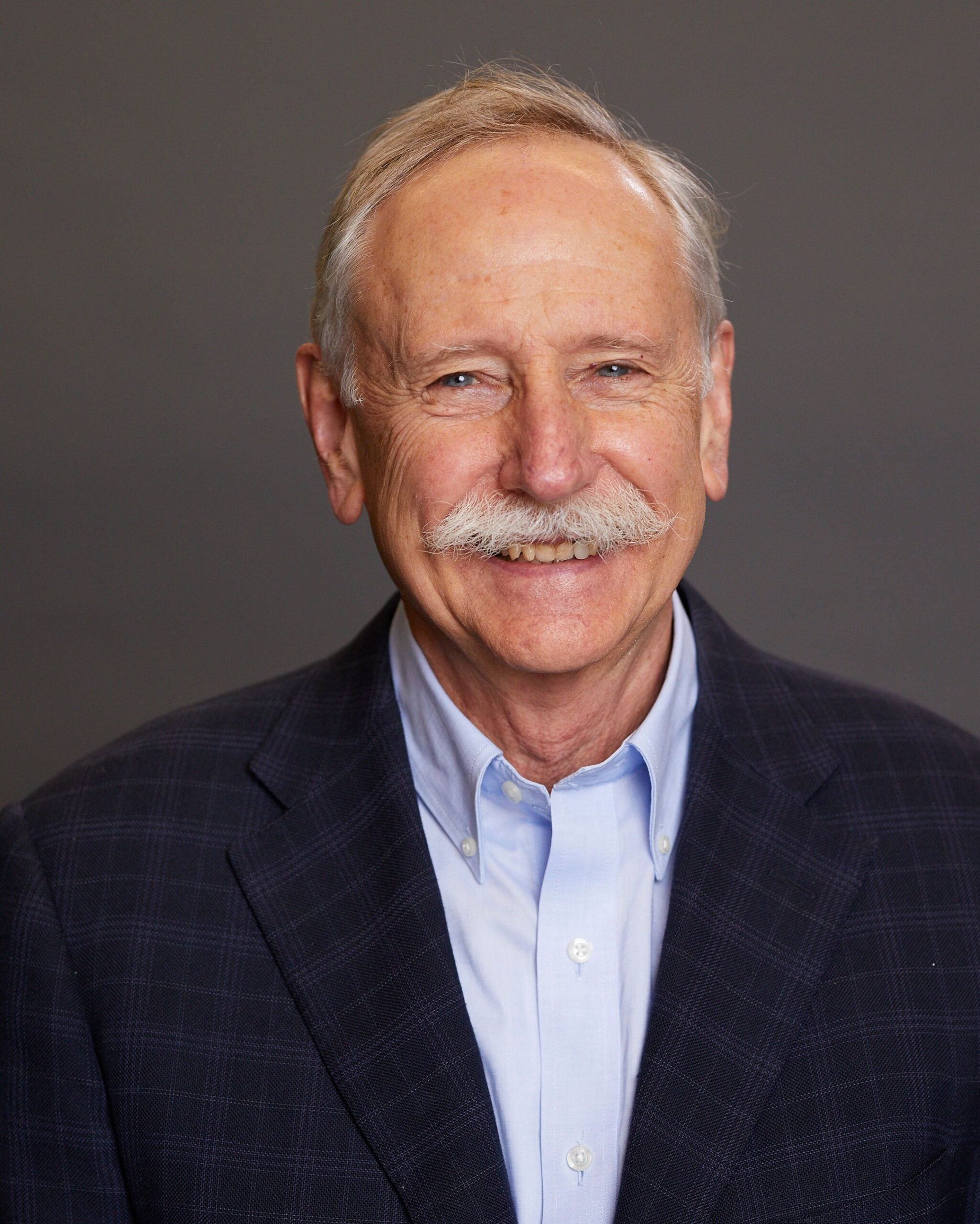 Headshot of Walter Willett