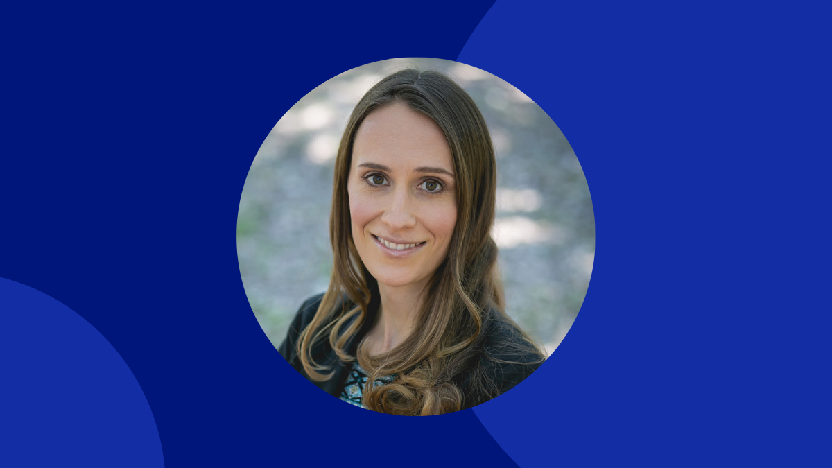 headshot of Courtney Peterson in circle frame on bright blue background