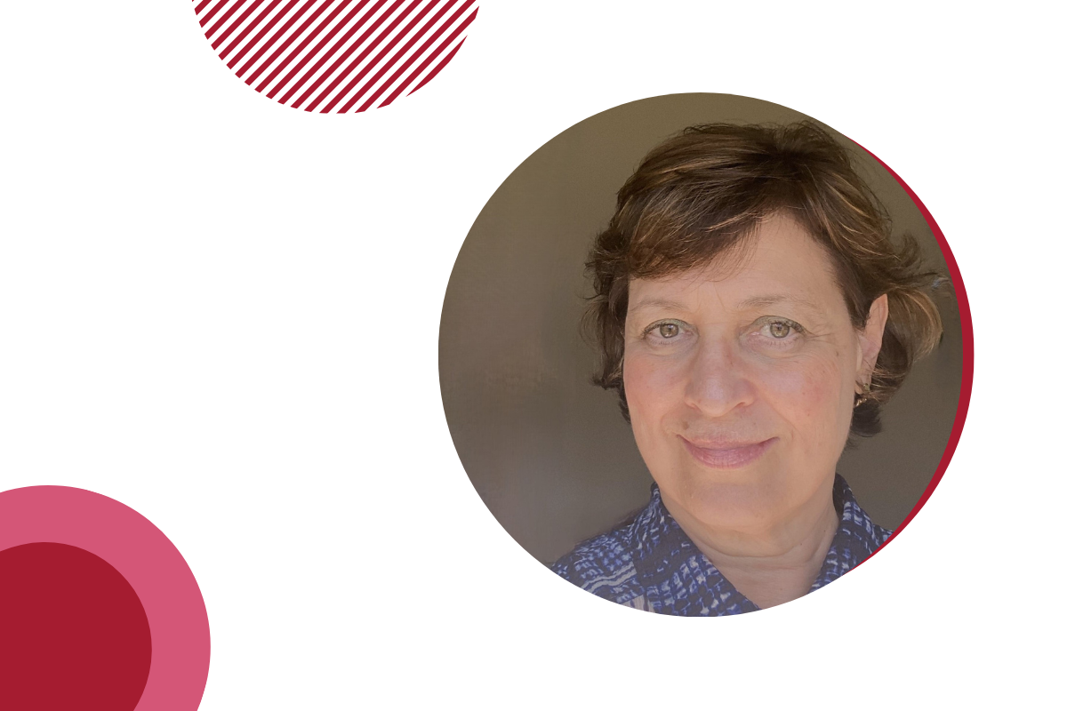 Elizabeth Arias headshot