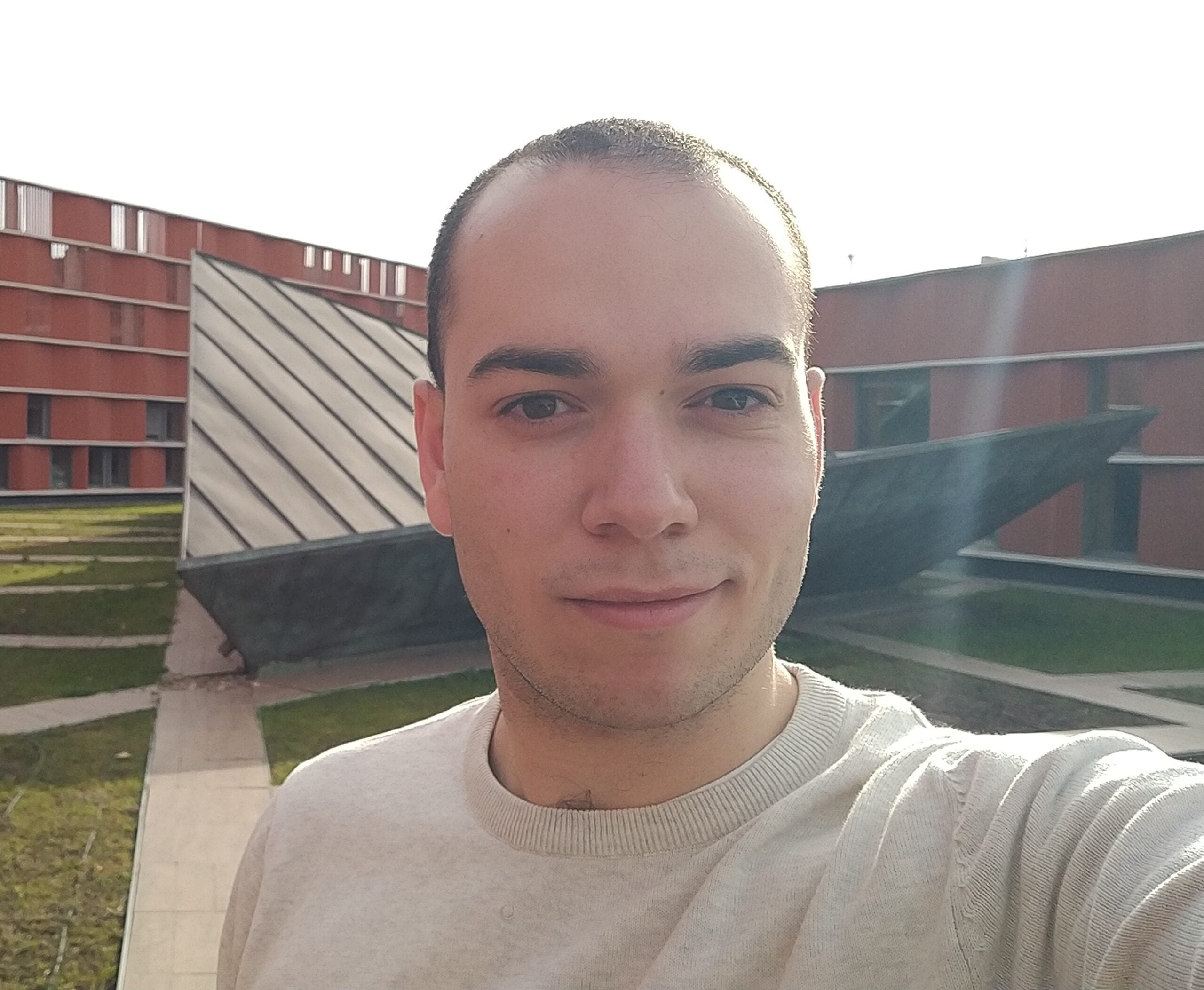 Photo of Alvaro Mendez Civieta