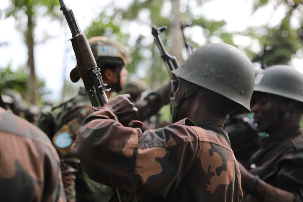 In Beni, North Kivu, 94 FARDC soldiers have been trained by the Special Unit of the Brazilian contingent of MONUSCO in jungle combat techniques.
